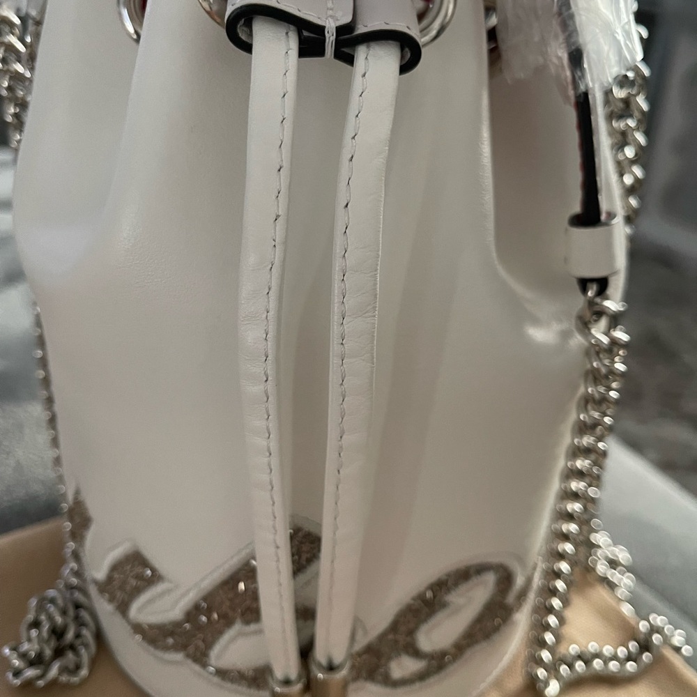 Christian louboutin Marie Jane Embellished leather bucket bag White pristine - Picture 3 of 16